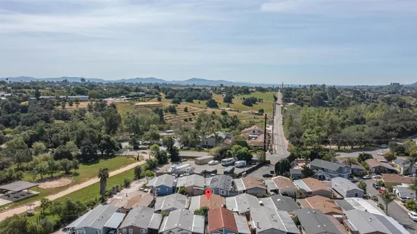 $325,000 | 1638 Calavo Road, Unit 34, Fallbrook, CA 92028