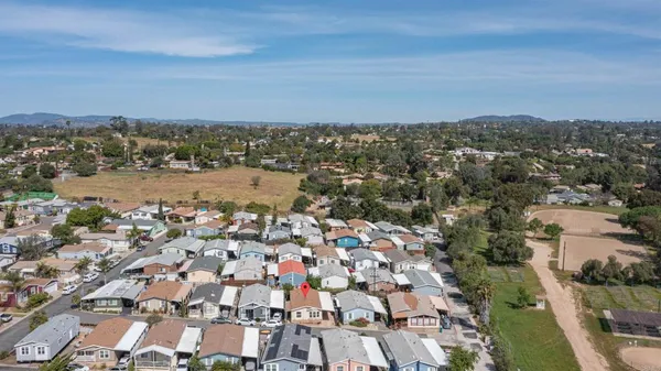 $325,000 | 1638 Calavo Road, Unit 34, Fallbrook, CA 92028