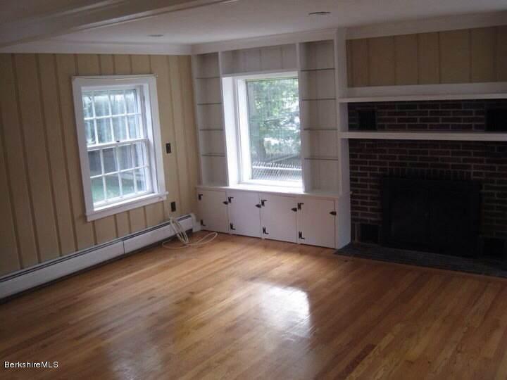 230 Holmes Road Pittsfield, MA 01201 - Photo 9 of 22 Family Room