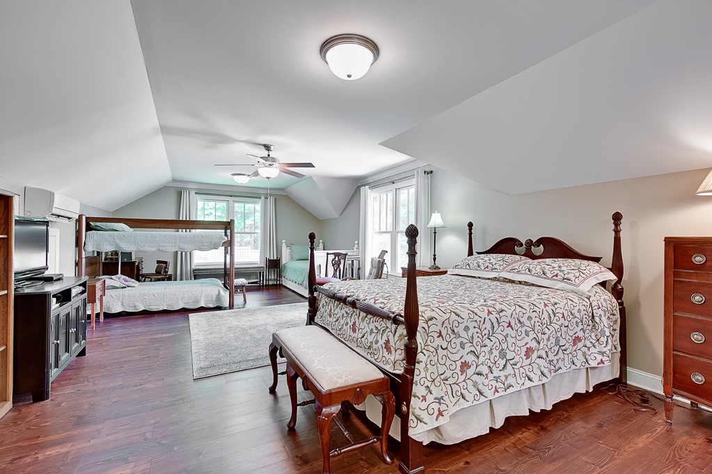 44 Oleander Drive Anderson, SC 29621 - Photo 31 of 34 Upstairs 4th Bedroom/Hobby Room