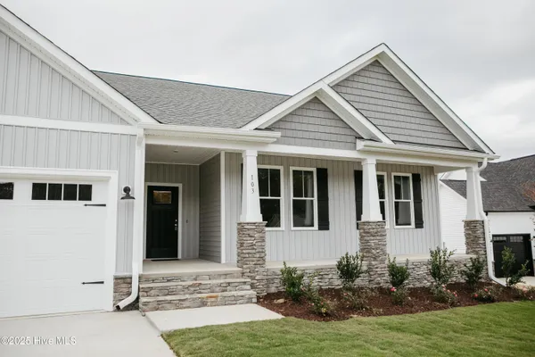 $359,400 | 103 Lucky Lane, Pikeville, NC 27863