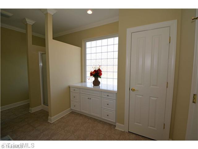 2372 Addison Boulevard High Point, NC 27262 - Photo 12 of 16 Master Bath/Spa.
