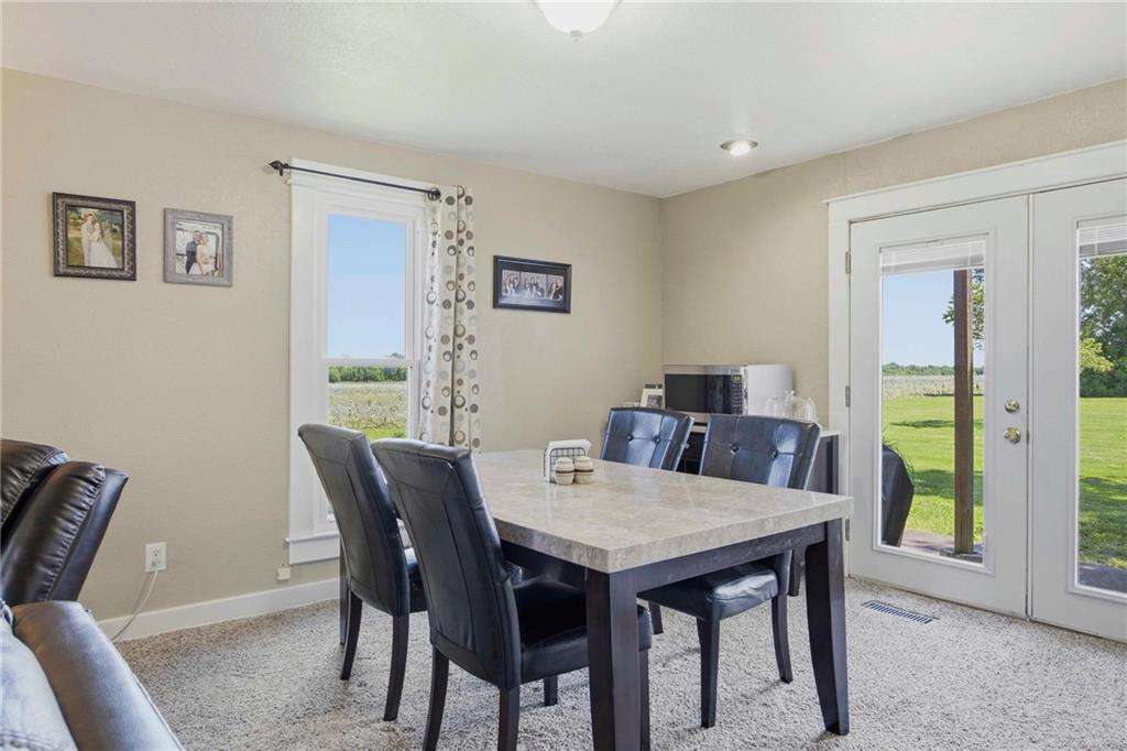 28821 South Famuliner Road Garden City, MO 64747 - Photo 5 of 23
