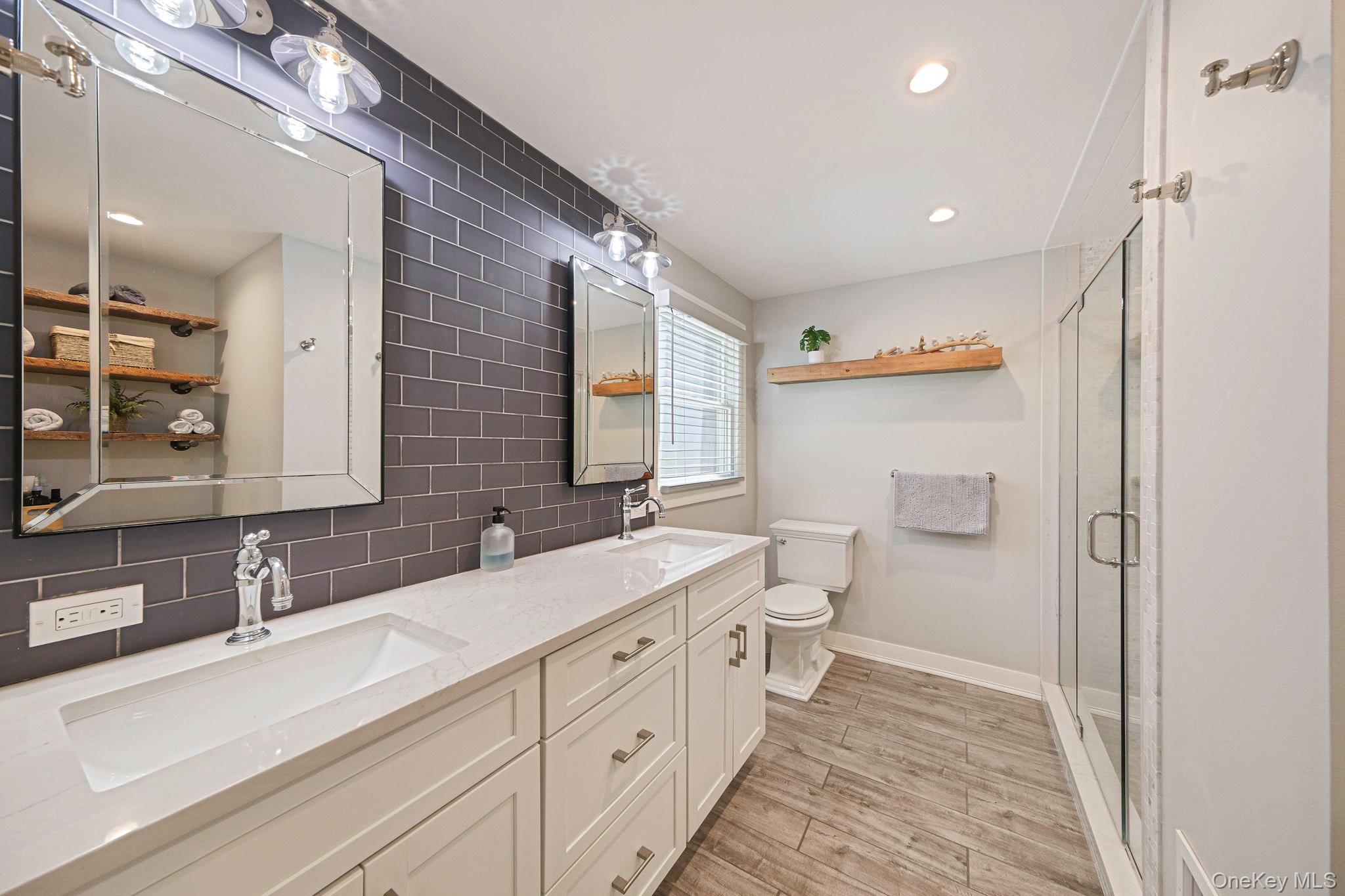 30 Landing Meadow Road Smithtown, NY 11787 - Photo 27 of 50