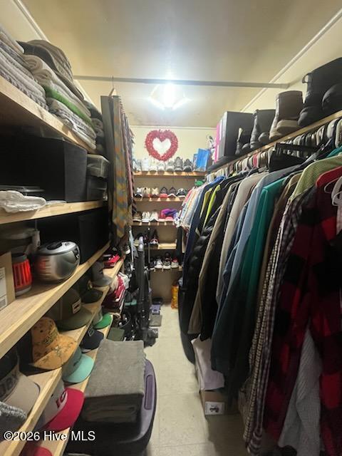 3100 Trent Road New Bern, NC 28562 - Photo 17 of 18 3102 CLOSET