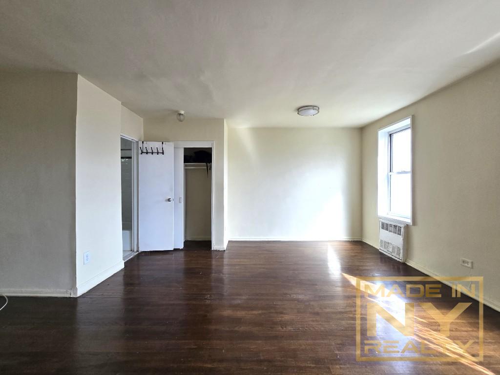 61-15 43rd Avenue, Unit 7M Queens, NY 11377 - Photo 5 of 6 Photo 5