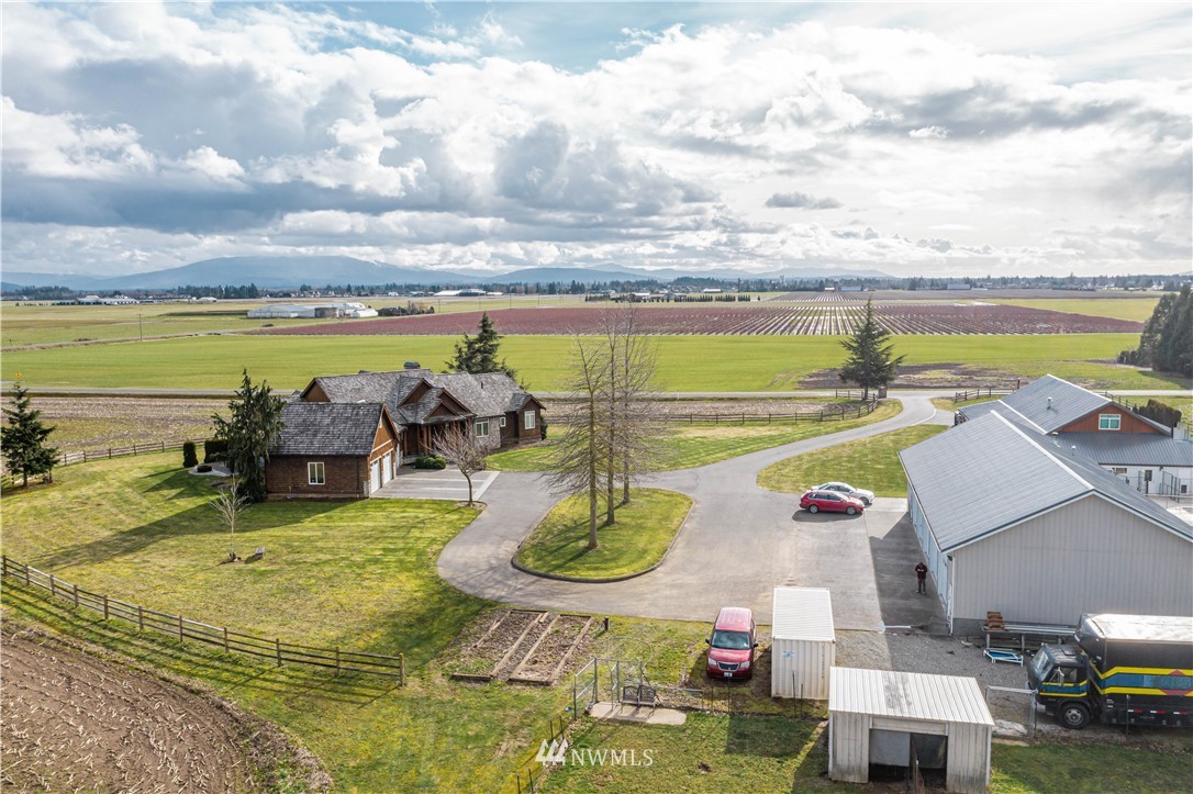 644 Pangborn Road Lynden, WA 98264 - Photo 3 of 29