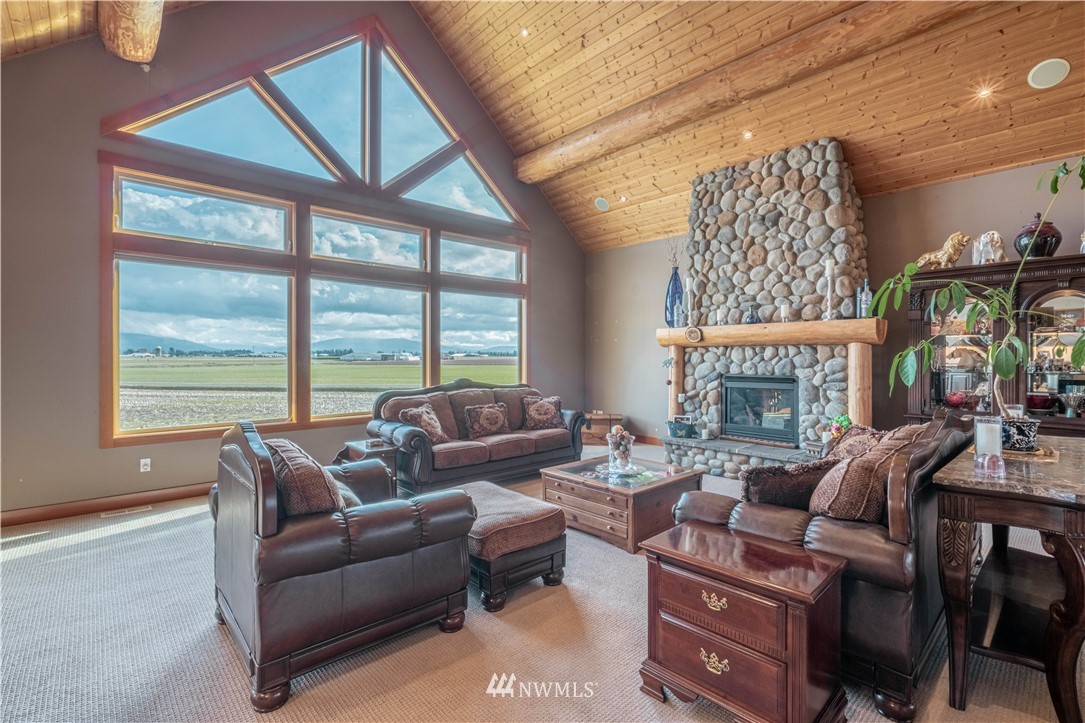 644 Pangborn Road Lynden, WA 98264 - Photo 8 of 29