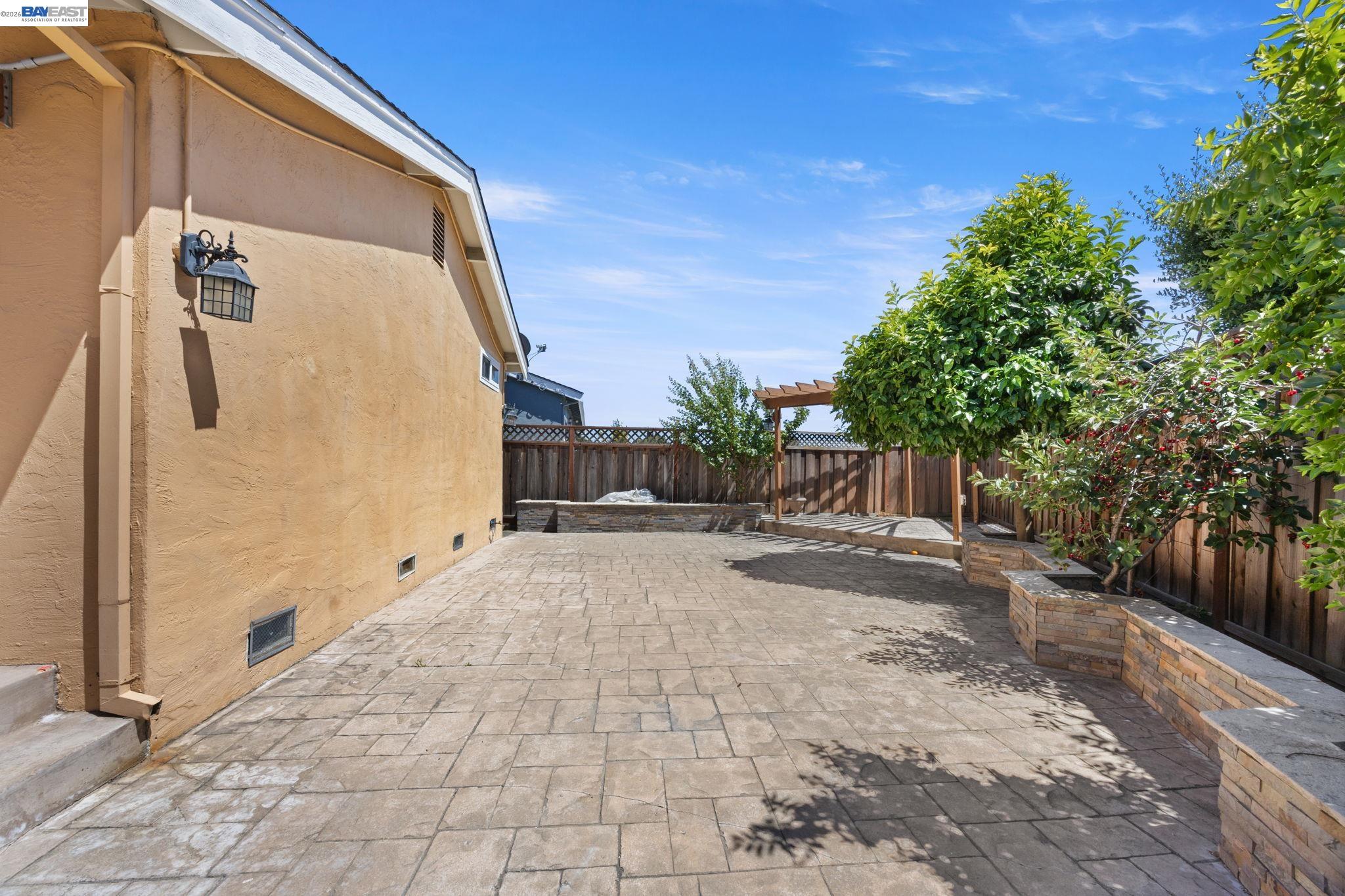 3207 Defoe Court Fremont, CA 94536 - Photo 9 of 31