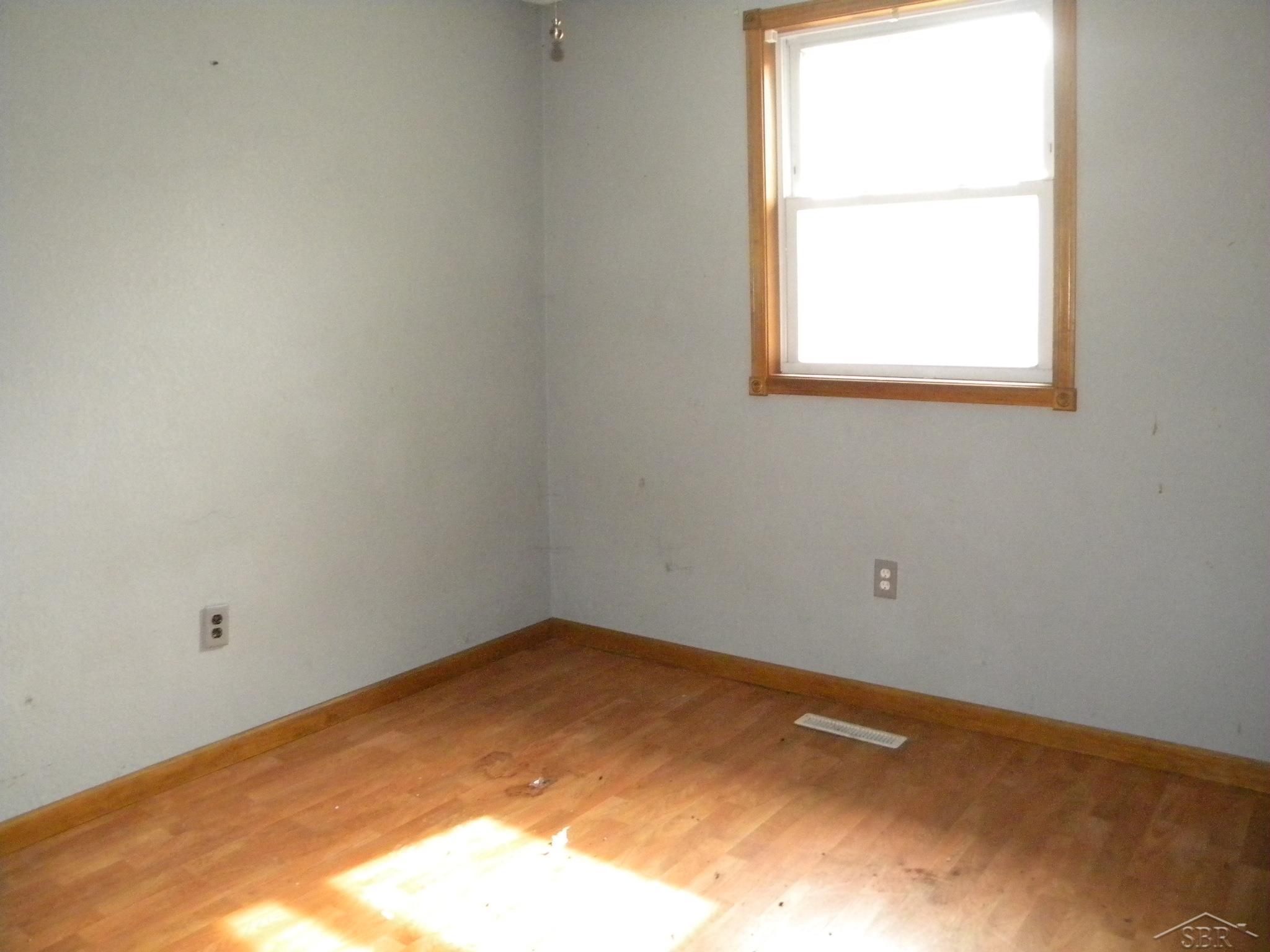 3612 Kaiser Road Pinconning, MI 48650 - Photo 10 of 26 50110014-9.JPG