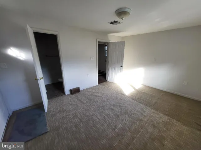 a view of empty room