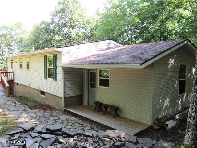 124 Pebble Rock Road Lackawaxen, PA 18435 - Photo 2 of 15