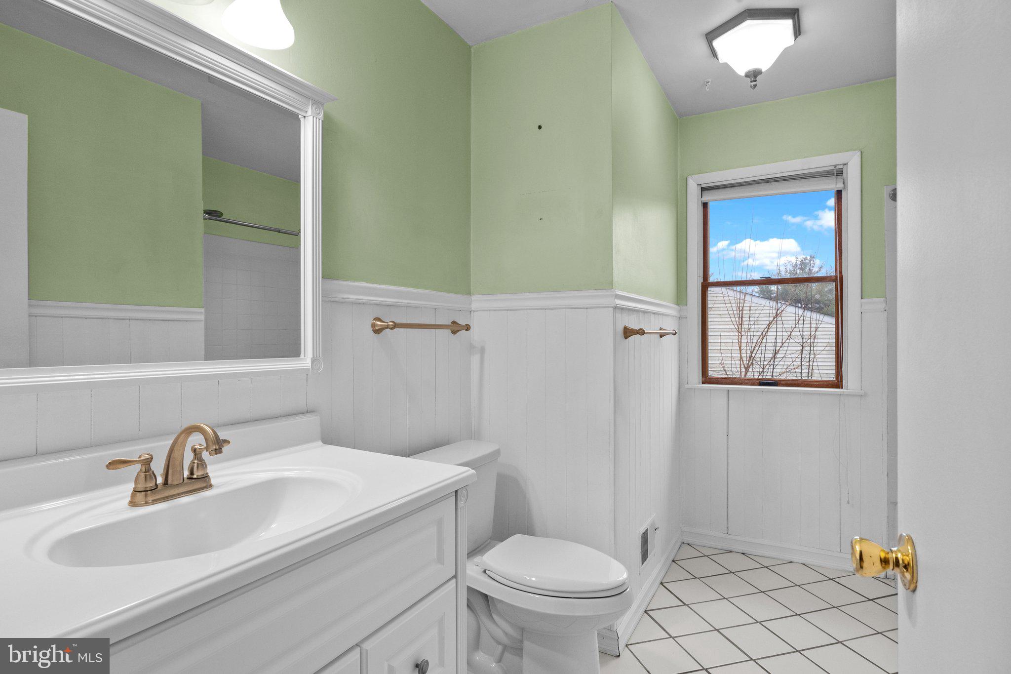 4 Beech Street Newtown, PA 18940 - Photo 22 of 43