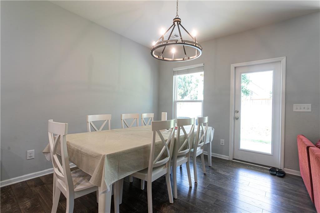 302 Pebblestone Lane Canton, GA 30115 - Photo 8 of 36