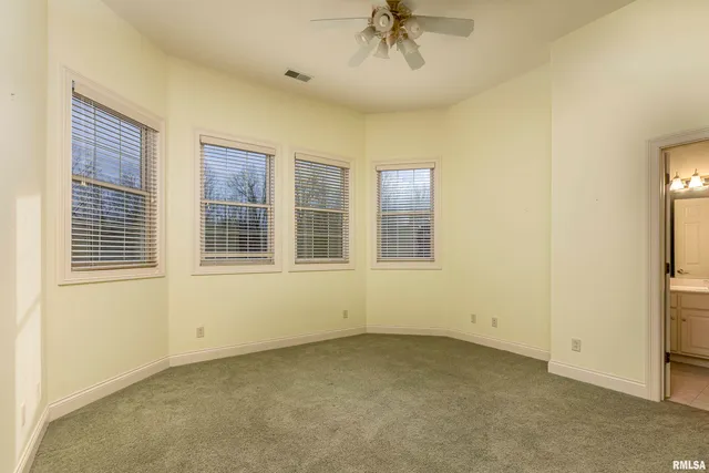 $4,000 | 3115 West Striegel Road, Carbondale, IL 62901