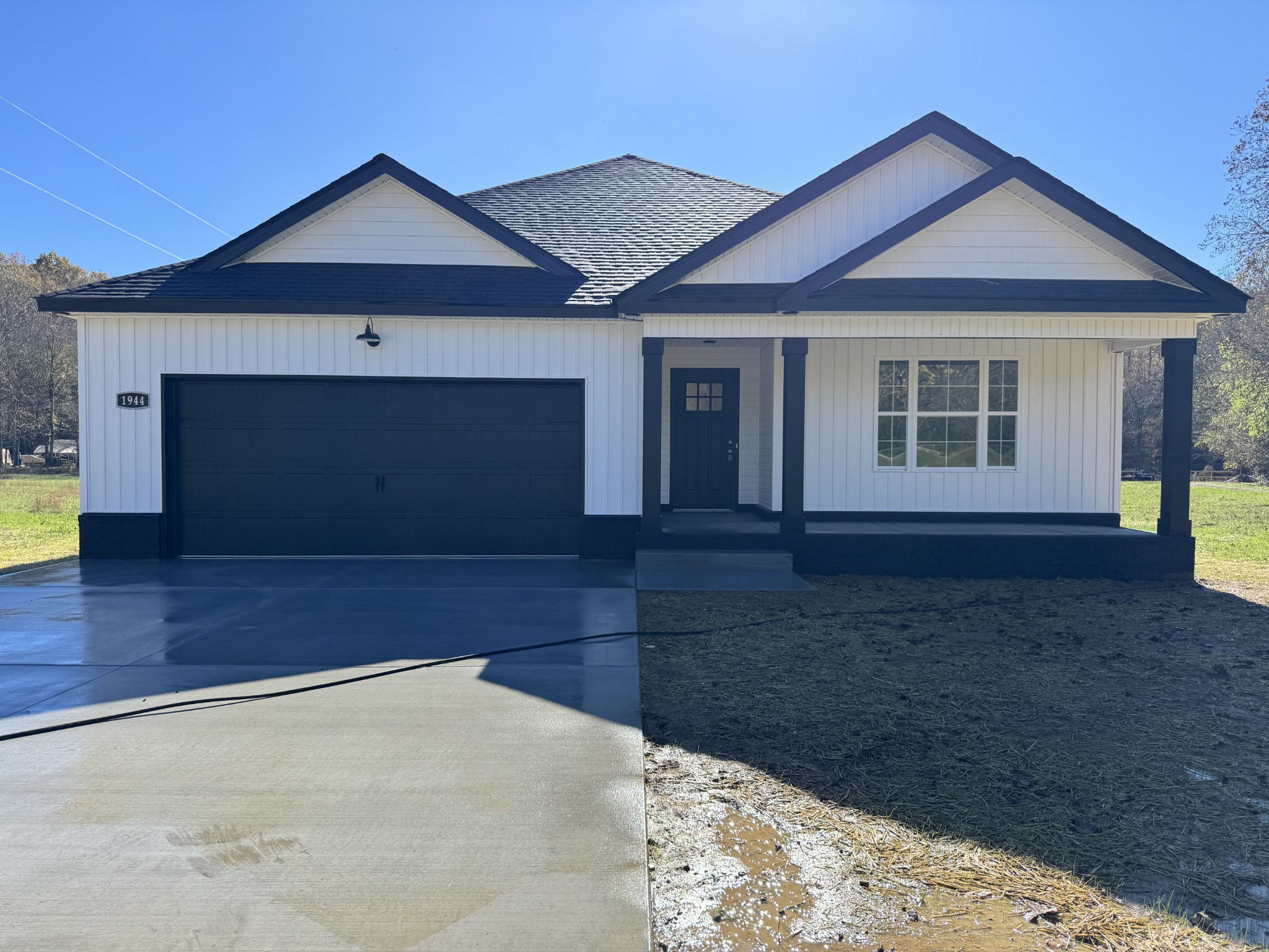 1944 Flats Road Cunningham, TN 37052 - Photo 1 of 15