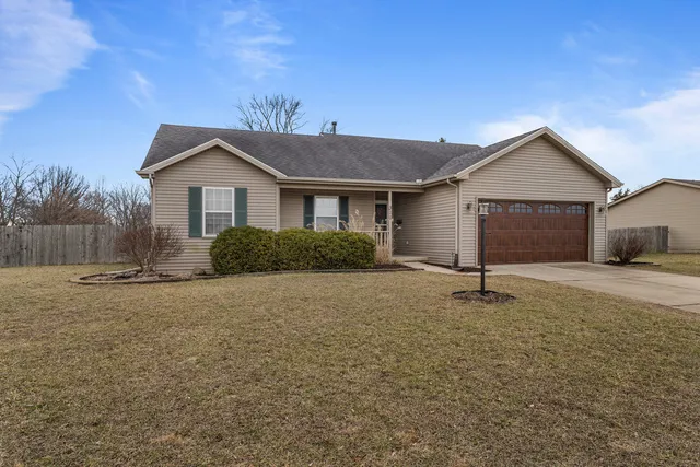 $349,900 | 311 Country Lane, Tolono, IL 61880