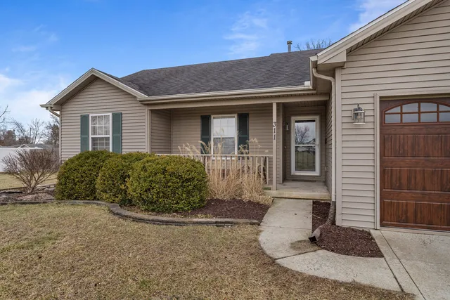 $349,900 | 311 Country Lane, Tolono, IL 61880