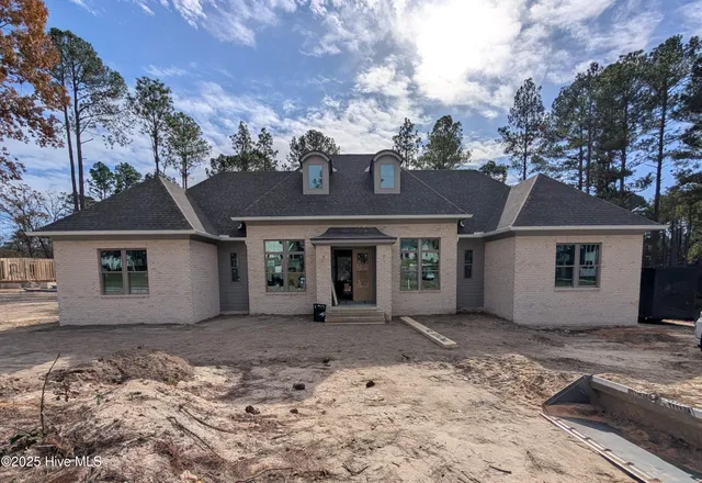 $1,265,000 | 220 Paulson Court, Pinehurst, NC 28374