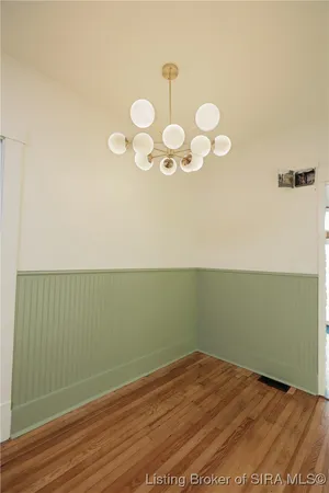$1,400 | 2218 Beeler Street, New Albany, IN 47150