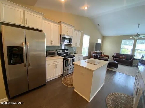 $2,350 | 10142 Morecamble Boulevard, Unit 1, Leland, NC 28451