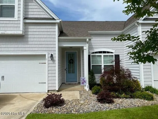 $2,350 | 10142 Morecamble Boulevard, Unit 1, Leland, NC 28451
