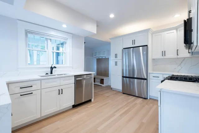 $1,475,000 | 81 Winsor Avenue, Watertown, MA 02472