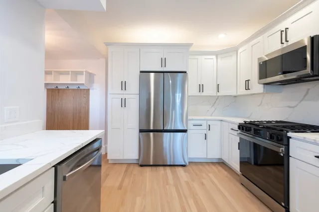 $1,475,000 | 81 Winsor Avenue, Watertown, MA 02472