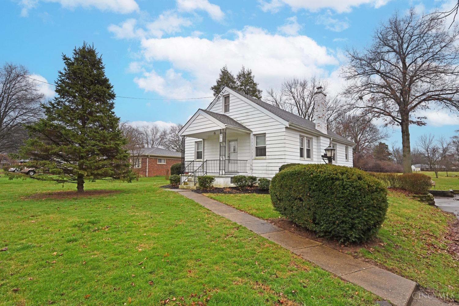 975 Mc Kelvey Road Cincinnati, OH 45231 - Photo 2 of 2