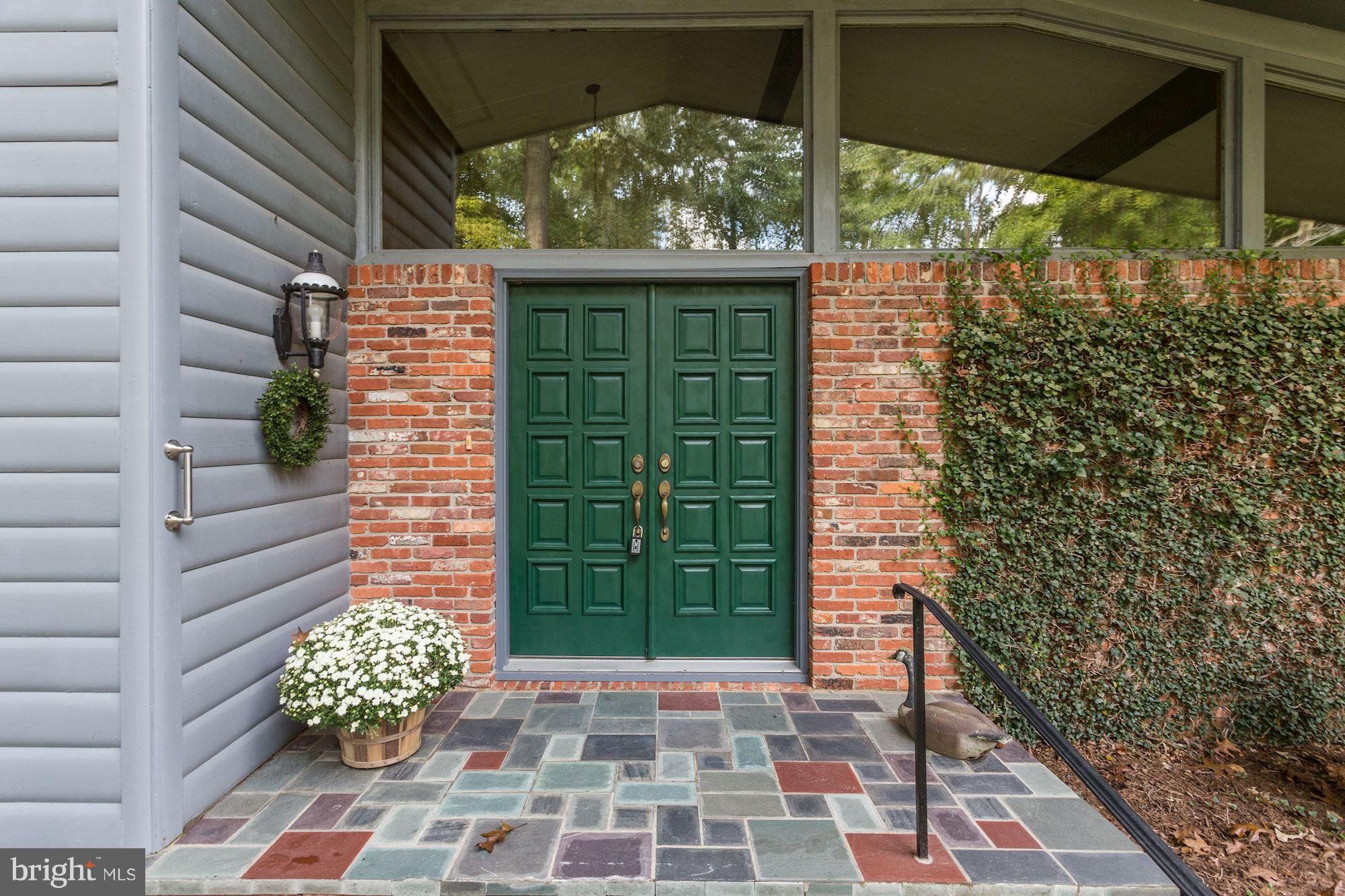 8110 Leehaven Road Easton, MD 21601 - Photo 3 of 50 Front Entrance