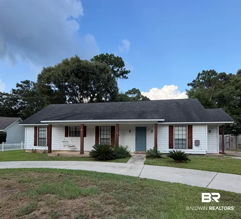$300,000 | 107 Sandlewood Circle, Daphne, AL 36526