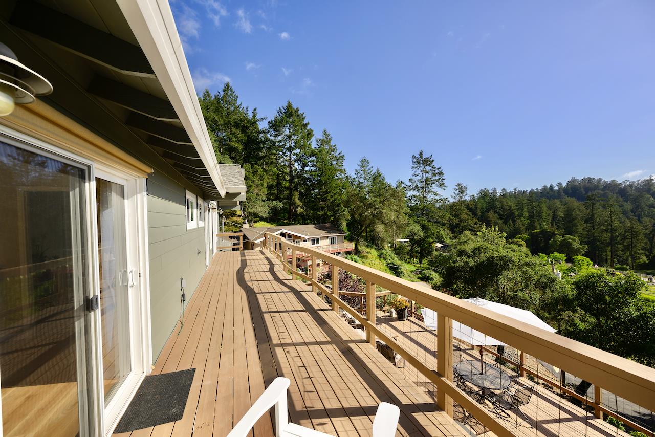 155 Rabbits Run Road Santa Cruz, CA 95060 - Photo 92 of 113 a view of balcony with wooden floor and fence