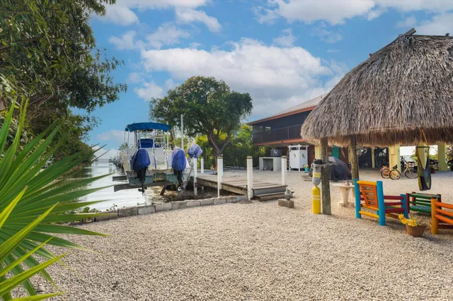 $1,121,665 | 3759 Sea Grape Street, Big Pine Key, FL 33043