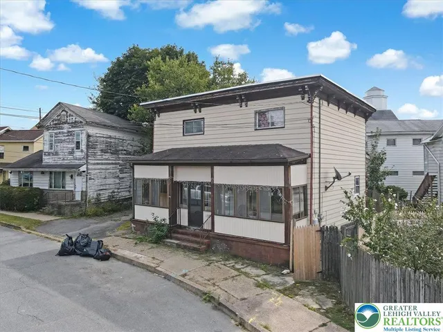 $184,900 | 133 Govier Street, Wilkes Barre, PA 18705