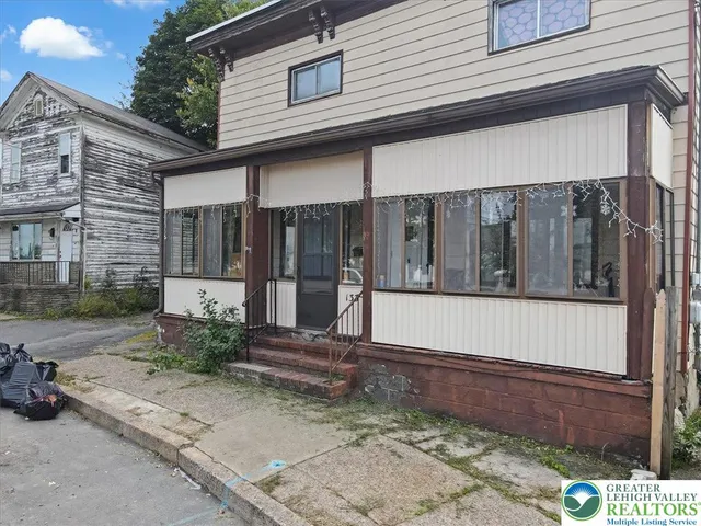 $184,900 | 133 Govier Street, Wilkes Barre, PA 18705