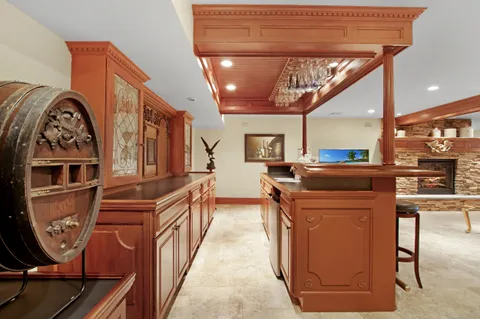 $3,250,000 | 21 Grove Avenue, Groton, CT 06355