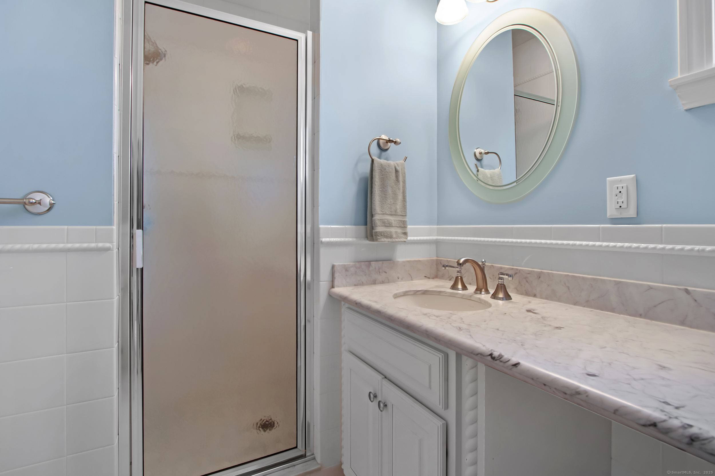 21 Grove Avenue Groton, CT 06355 - Photo 36 of 40