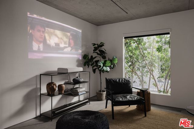 $4,795,000 | 533 1/2 Grand Boulevard, Venice, CA 90291