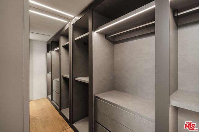 $4,795,000 | 533 1/2 Grand Boulevard, Venice, CA 90291