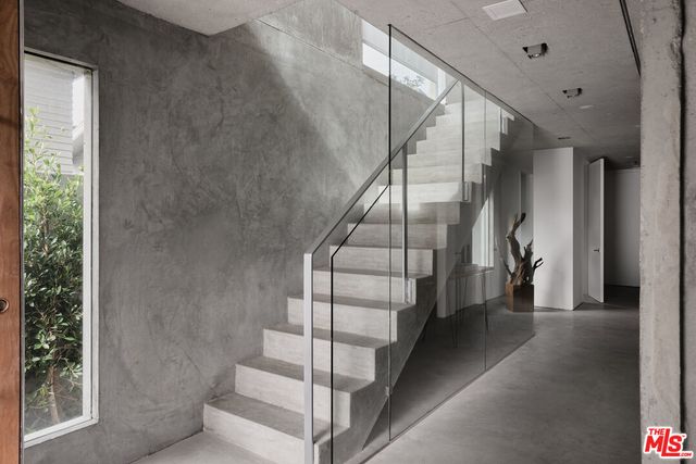 $4,795,000 | 533 1/2 Grand Boulevard, Venice, CA 90291