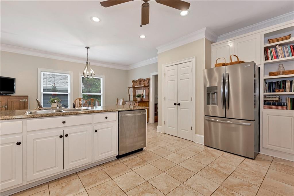 1796 Suwanee Valley Road Northwest Lawrenceville, GA 30043 - Photo 10 of 54
