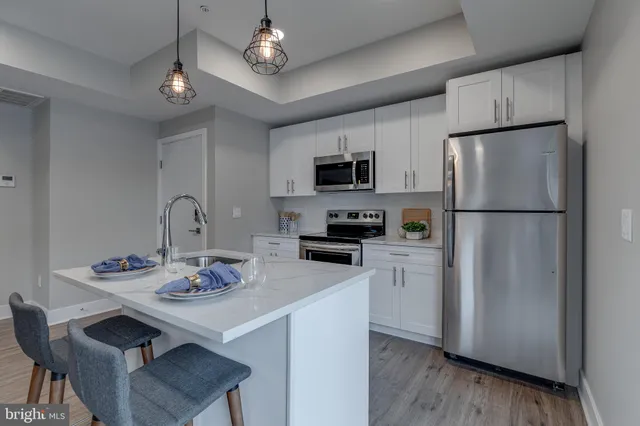 $1,675 | 1952 Bryn Mawr Avenue, Unit 1B, Philadelphia, PA 19131