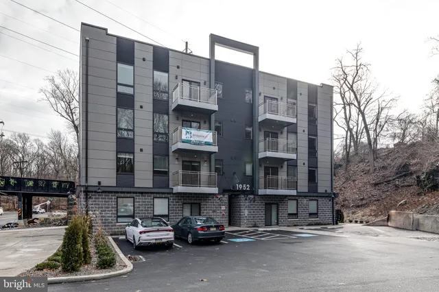 $1,675 | 1952 Bryn Mawr Avenue, Unit 1B, Philadelphia, PA 19131