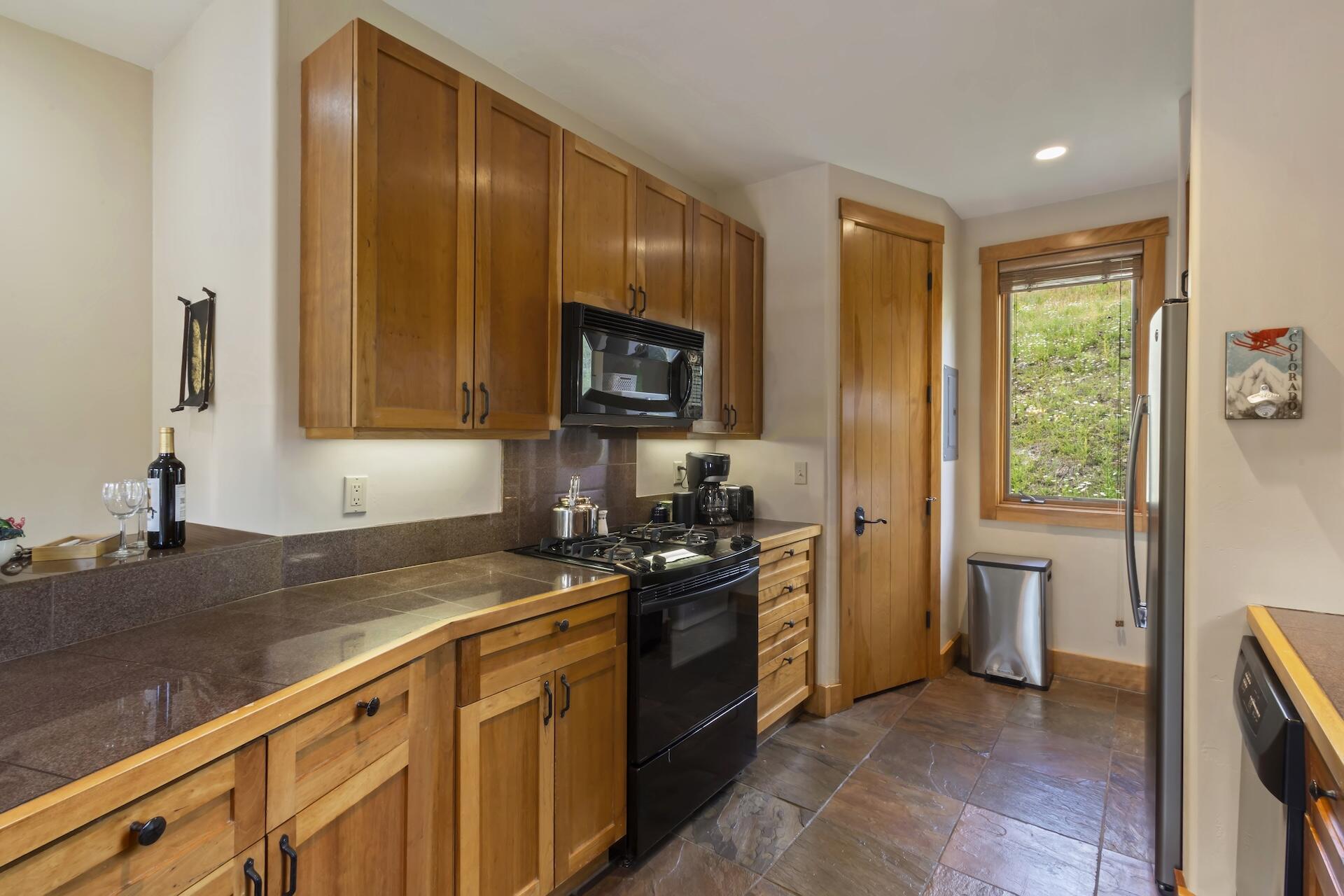 403 Adams Ranch Road, Unit B Mountain Village, CO 81435 - Photo 14 of 28 Kitchen