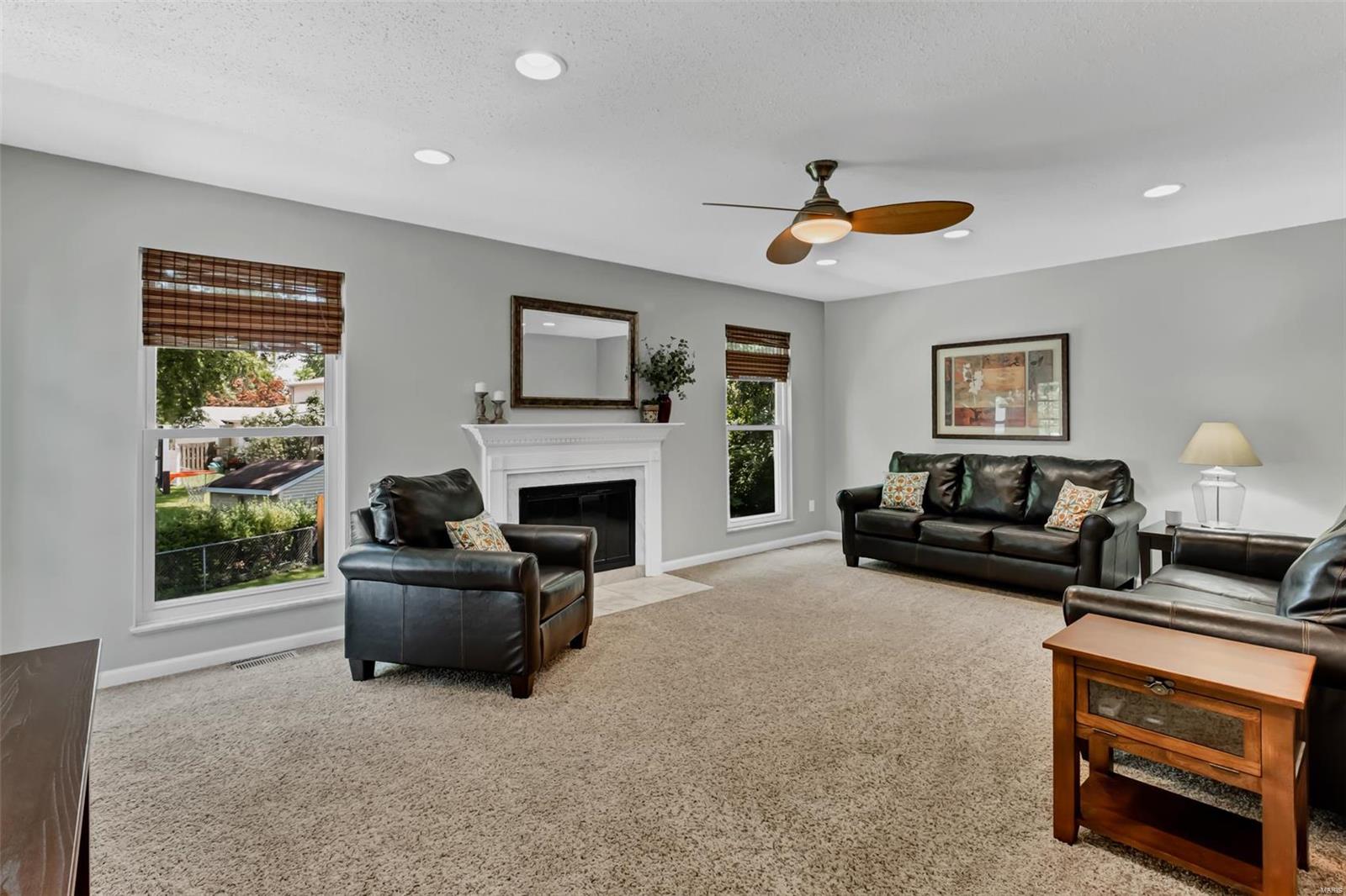 1314 Blue Ridge Drive St. Peters, MO 63376 - Photo 5 of 32