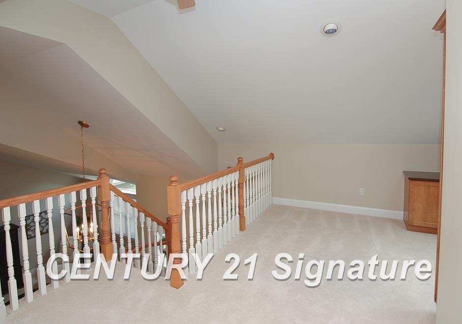 8484 Midland Road Freeland, MI 48623 - Photo 14 of 23