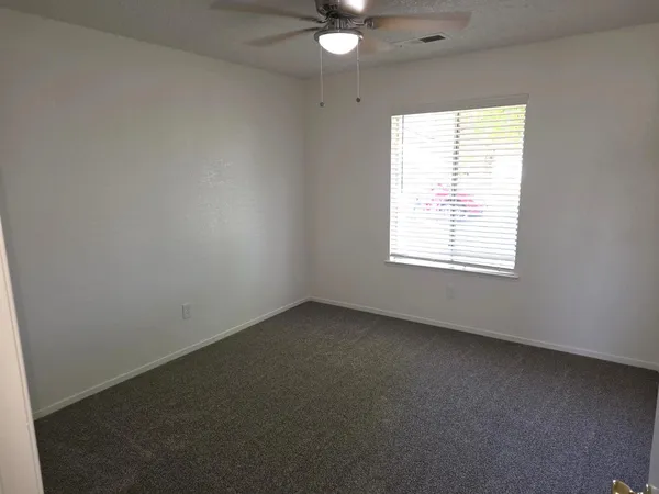 $2,250 | 4951 East Fillmore Avenue, Fresno, CA 93727