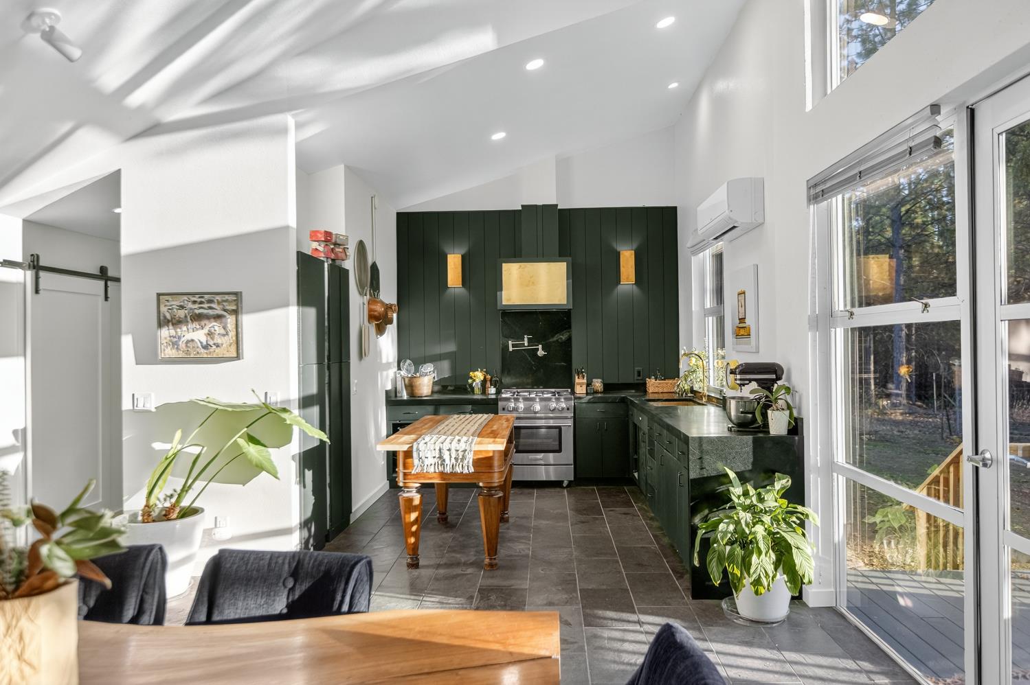 22080 Fiddletown Road Volcano, CA 95689 - Photo 22 of 94