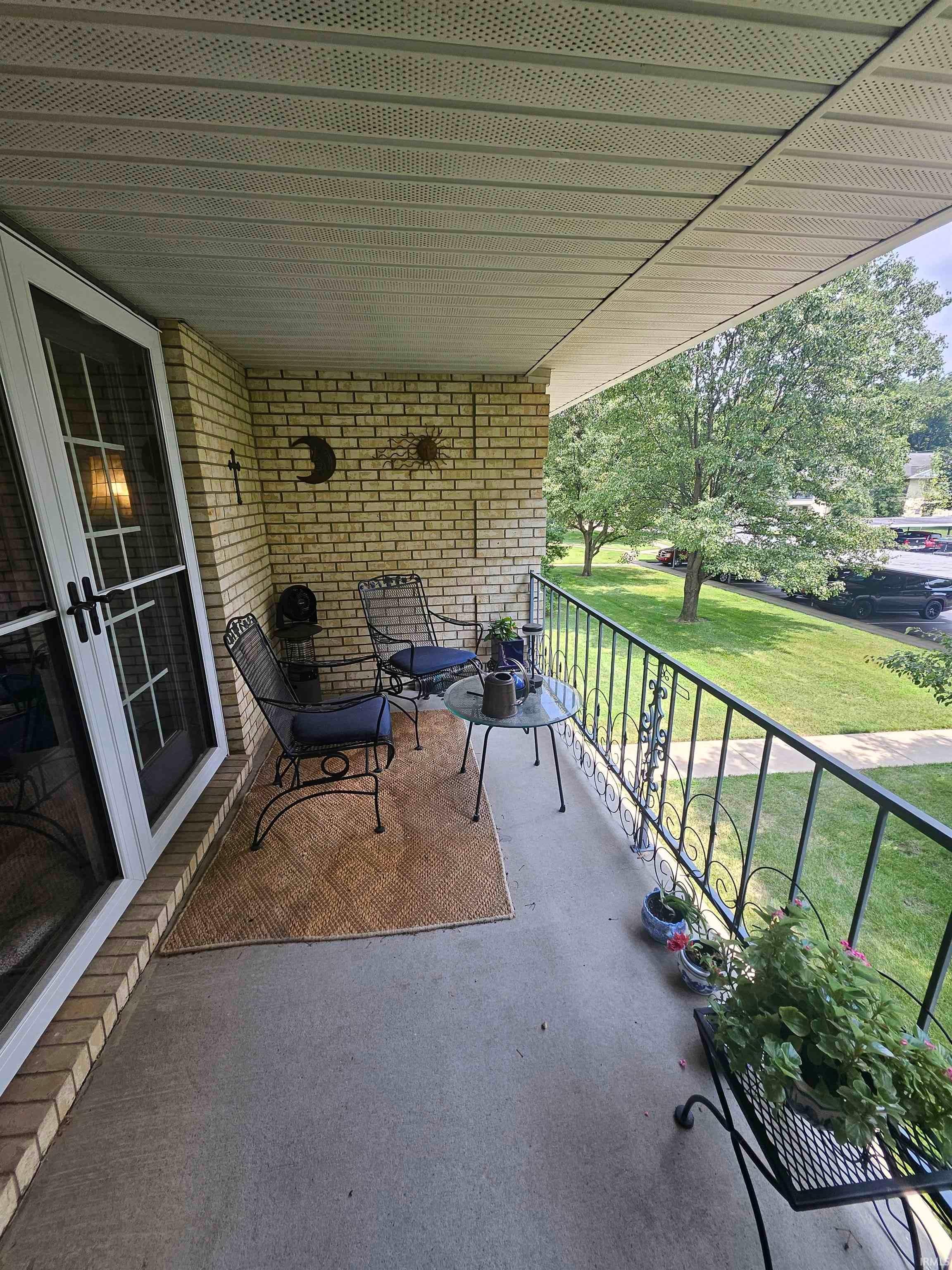 6618 Newburgh Road Evansville, IN 47715 - Photo 10 of 30 Gallery Image 10