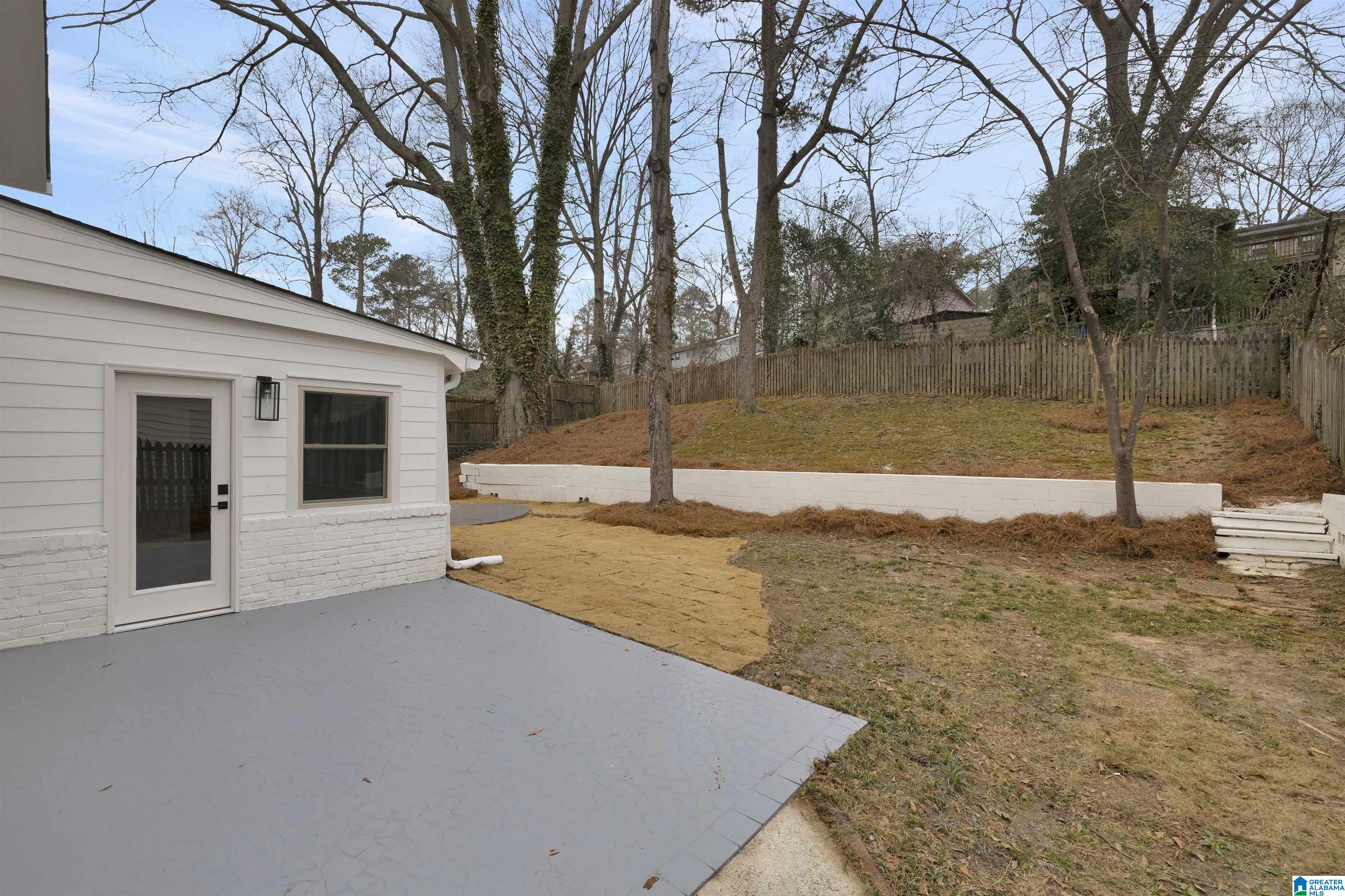 1540 Saulter Road Birmingham, AL 35209 - Photo 32 of 36